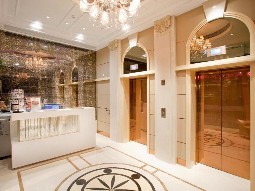 Harbour Bay Hotel Hong Kong Exterior foto